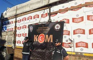 Polis 7 milyon 15 bin adet kaçak makaron ele geçirdi