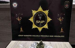 Polis kontrolünde uyuşturucuyla yakalandı