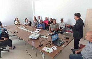 Polisten nüfus müdürlüğü personeline eğitim