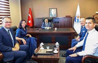 Polonya’dan GAÜN’e akademik ziyaret