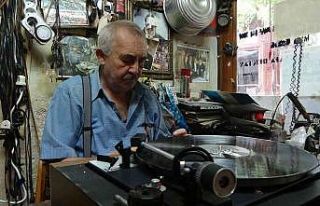 Radyo Tamircisi Bektaş; “Nostaljiye geri dönüyoruz"