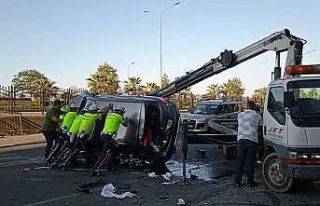 Rize’de takla atan aracın içinde sıkışan sürücü...