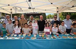 Sanat Tasarım Atölyesi yaz kursları sergi ile son...