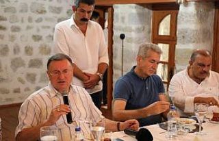 Savaş: "Çiftçiye destek, toprağa nefes, ürüne...