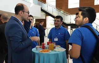 SBTÜ lisans öğrencileri oryantasyon programıyla...