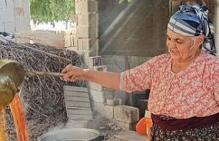 Şifa kaynağı pekmezler kaynamaya başladı