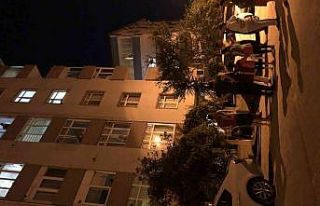 Sinop’ta camdan düşen çocuk yaralandı