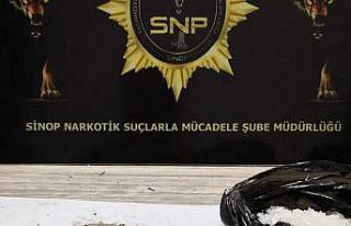 Sinop’ta motosiklet sürücüsünde metamfetamin...