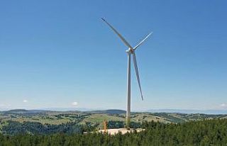 Sinop’taki RES’lerin altına güneş paneli kurulumları...