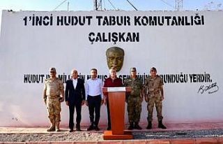 Şırnak Valisi Bilgin Mehmetçik ile bir araya geldi