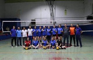 Sivas Özel İdare 2. lig hazırlıklarını sürdürüyor