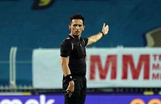 Sivasspor - Hatayspor maçında Erkan Özdamar düdük...