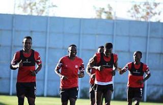 Sivasspor, Slavia Prag maçına iddialı hazırlanıyor