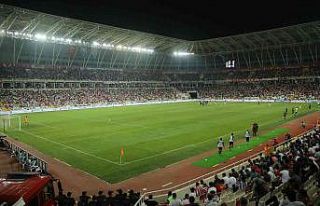 Sivasspor-Slavia Prag maçının biletleri satışa...