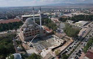 Suluova’da 300 araçlık kapalı otoparkın temeli...