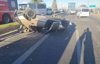 Takla atan otomobilin sürücüsü yaralandı