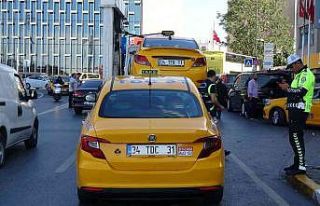 Taksim’de ticari taksilere ceza yağdı