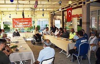 Tarsus Emniyetinden huzurevi sakinlerine moral ziyareti