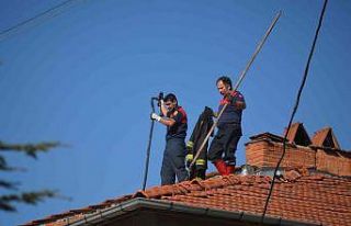 Tavşanlı’da çatı yangını