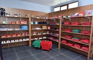 Tekkeköy’den 1500 öğrenciye kırtasiye desteği