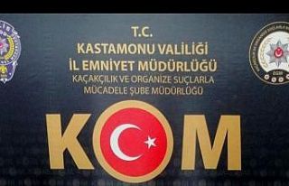 Telefon kaçakçılarına operasyon: 3 gözaltı