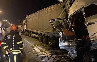 TEM’de 3 tır birbirine girdi: 1 ağır yaralı