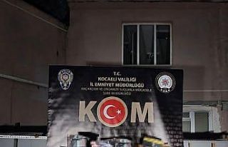 TEM’de durdurulan araçtan 158 kilo sahte bandrollü...