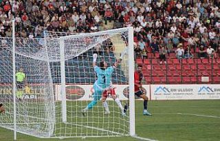 TFF 2. Lig: Düzcespor: 0 - 24 Erzincanspor: 2