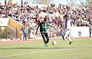 TFF 2. Lig: Uşakspor: 0 - Kocaelispor: 3