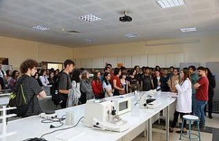 Tıp Fakültesi birinci sınıf öğrencileri, oryantasyon...