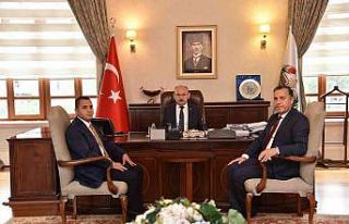 Turgutlu ve Kula’nın yeni kaymakamlarından Vali...