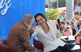 Türkan Şoray ve Ahmet Mekin seneler sonra aynı...