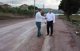 Tutuk, Seyrantepe’deki asfaltlama çalışmalarını...