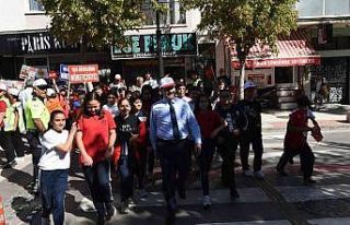 Uşak’ta “Önce Yaya Uygulaması” farkındalık...