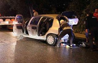 Uygulamadan kaçan alkollü sürücü kazaya neden...