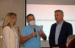 Uzmanlar 1 yıl boyunca konuşamayan hastayı örnek...