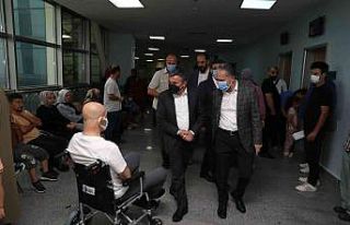 Vali Atay, sağlık kuruluşlarını inceledi