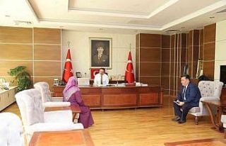 Vali Ayaz, vatandaşların taleplerini dinledi