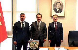 Vali Ayaz ve Rektörü Çiftçi’den Cumhurbaşkanlığı...