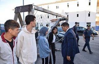 Vali Gürel, Ovacık Spor Lisesi öğrencileriyle...