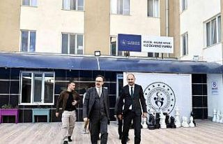 Vali Kızılkaya KYK yurtlarında incelemelerde bulundu