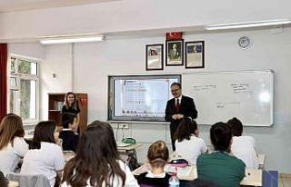 Vali Kızılkaya’dan öğrencilerle bir araya geldi