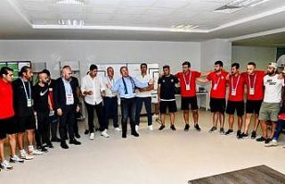 Vali Pehlivan, Yeni Mersin İdman Yurdu’nun ilk...