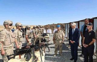 Vali Türker Öksüz, poligonda incelemelerde bulundu