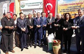 Van’da 2 bin 555 çiftçiye tohum desteği