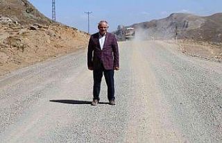 Yahyalı Aladağlar’da yol yapım çalışması...