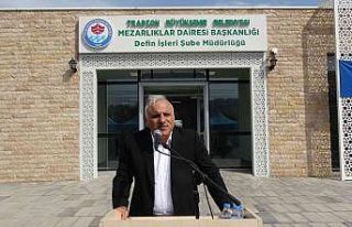 Yakınlarının mezar fotoğraflarına ve mezar konum...