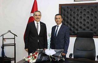 Yılanlı’ da Alptekin Bozkurt Karapür göreve...