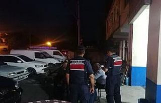 Yoklama kaçağı, jandarmanın denetiminde yakalandı