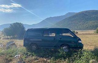 Yola dökülen yağ kazalara davetiye çıkardı,...